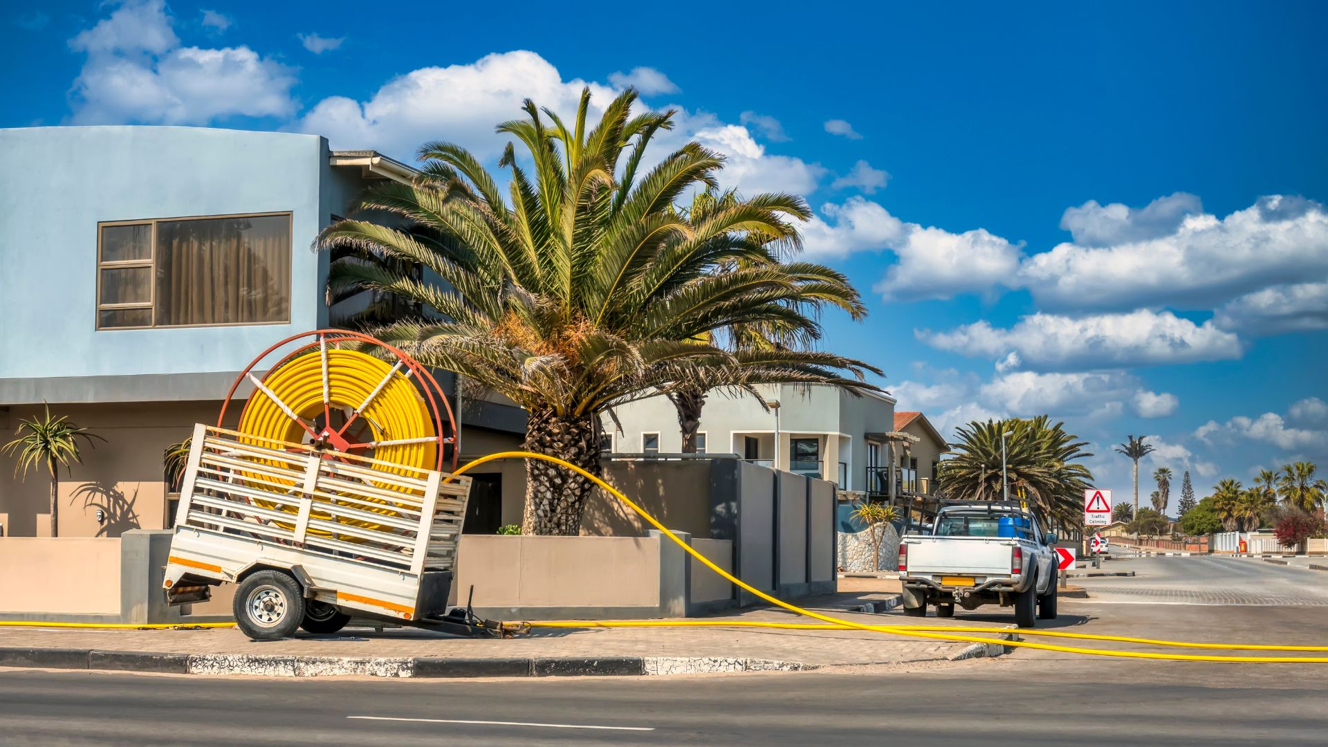 הנחת סיבים אופטיים בצורה בטוחה ויעילה באמצעות קידוח אופקי HDD | שער קידוחים ותשתיות